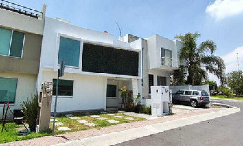 Casa En Venta En Res...