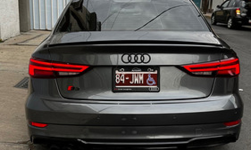 Audi A3 2.0 Sedán L ...
