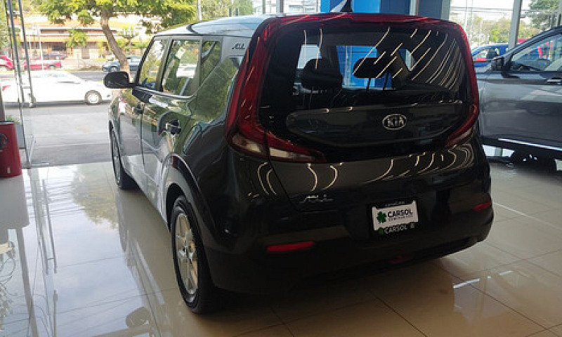 Kia Soul 2021...