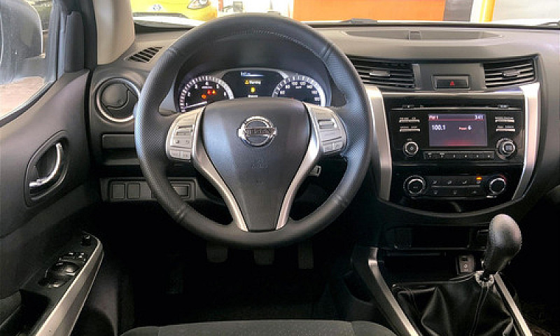 Nissan Np300 Frontie...