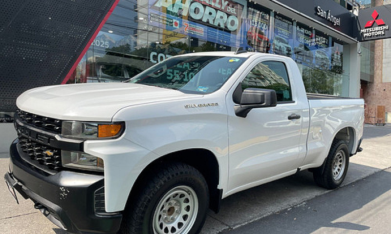 Chevrolet Silverado ...