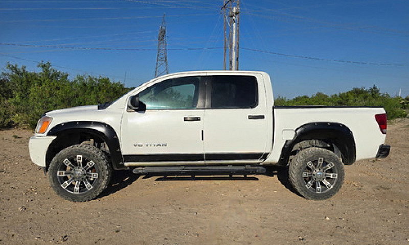 Nissan Titan 5.6L S ...