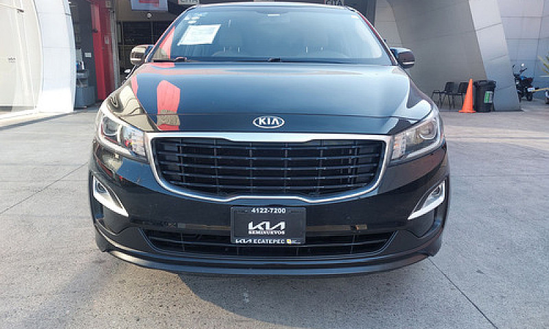 Kia Sedona 2020...
