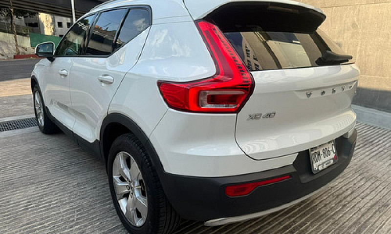 Volvo Xc40 2020...