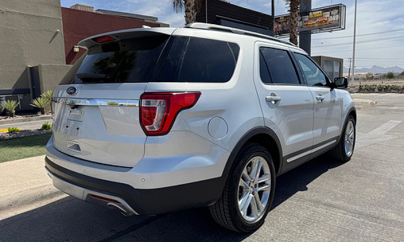 Ford Explorer 3.5 Li...