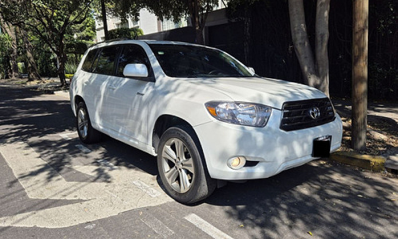 Toyota Highlander Ba...