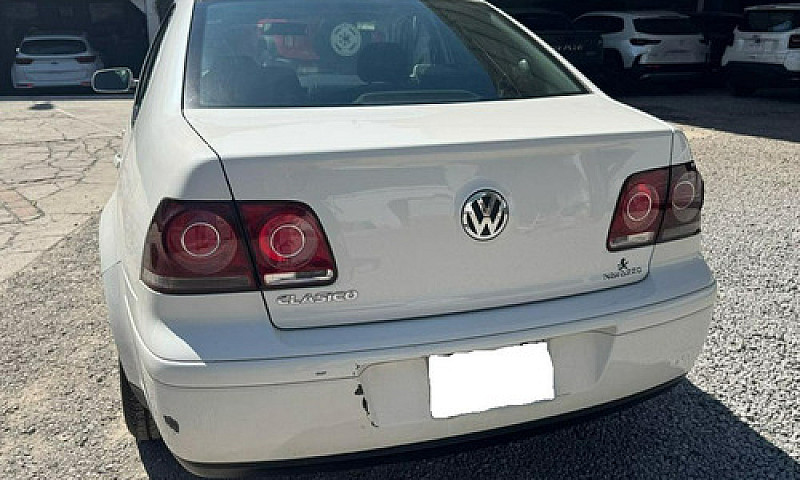 Volkswagen Jetta Clá...