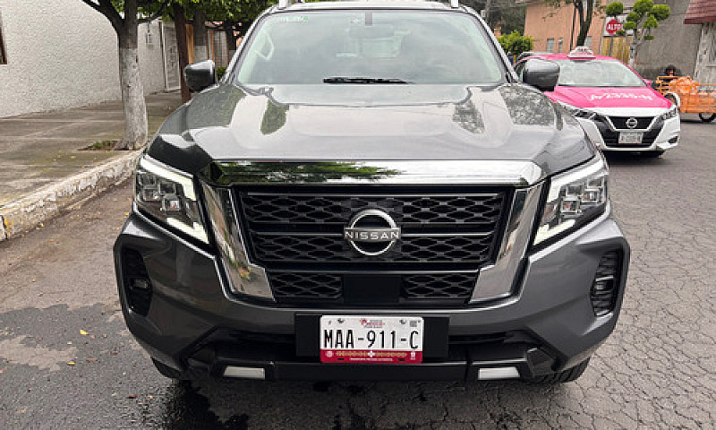 Nissan Frontier 2.5 ...