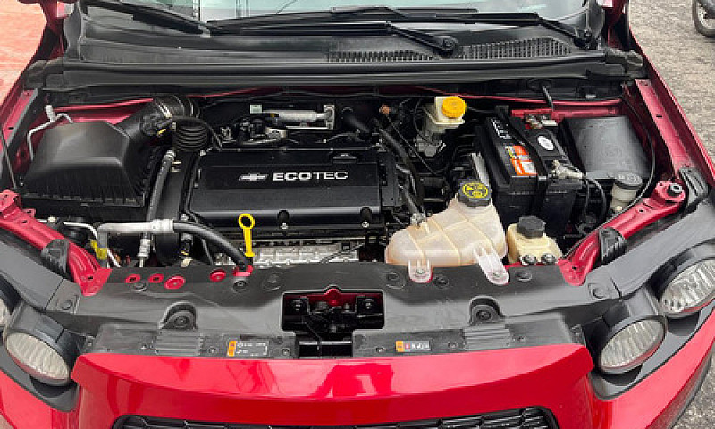 Chevrolet Sonic 1.6 ...