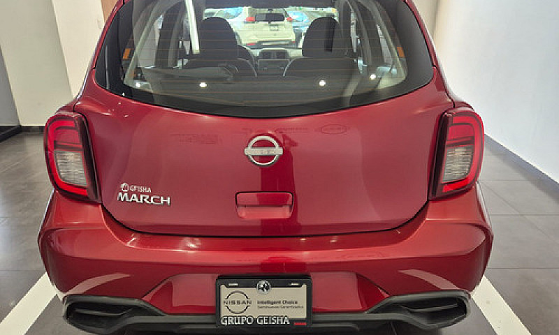 Nissan March 2022...