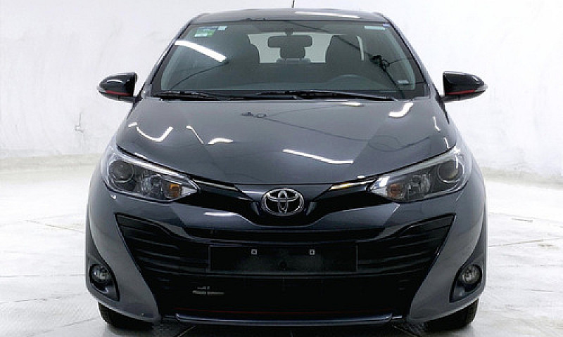 Toyota Yaris 2019...