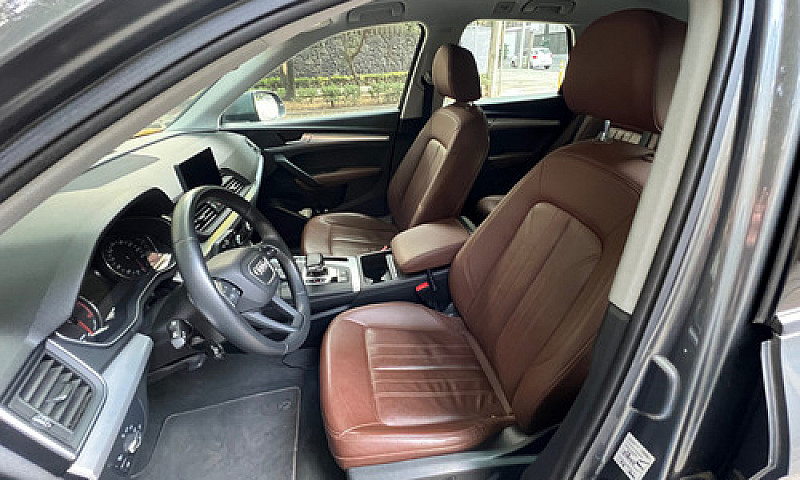 Audi Q5 2.0 L 45 Tfs...