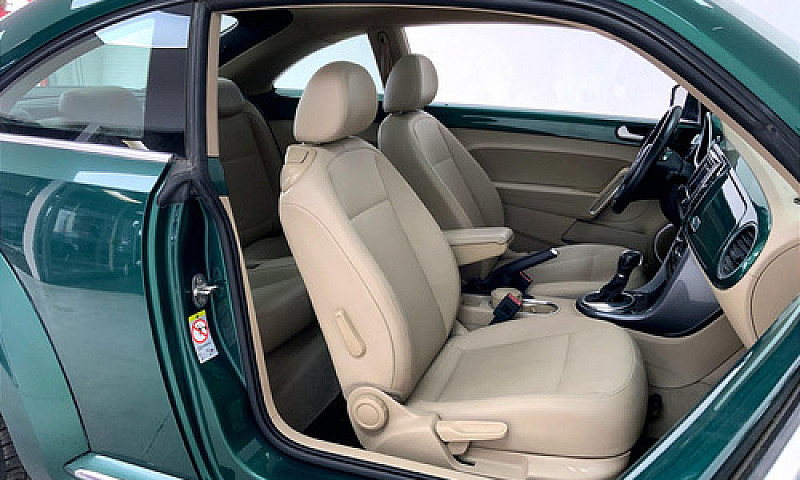Volkswagen Beetle 20...