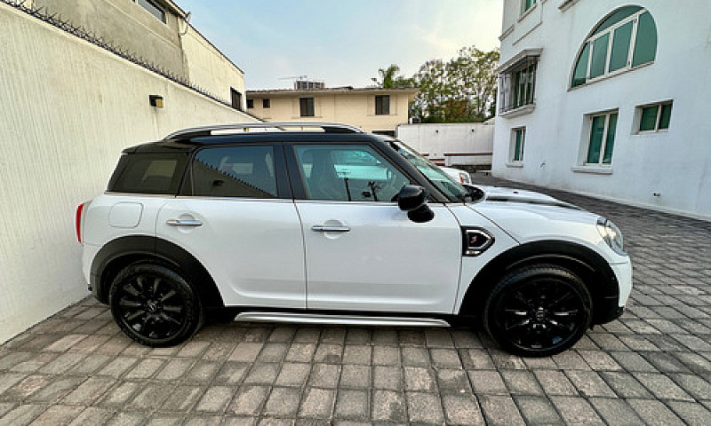 Mini Countryman 2.0 ...