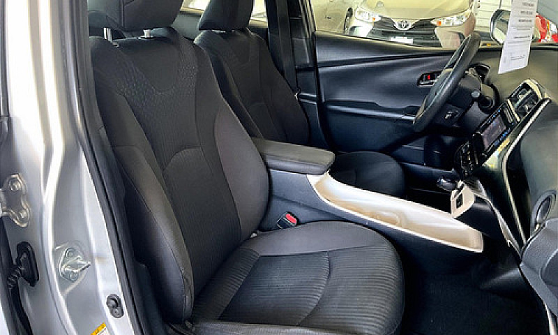 Toyota Prius 2016...