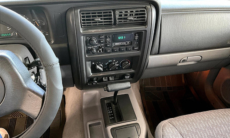 Jeep Cherokee 1998...