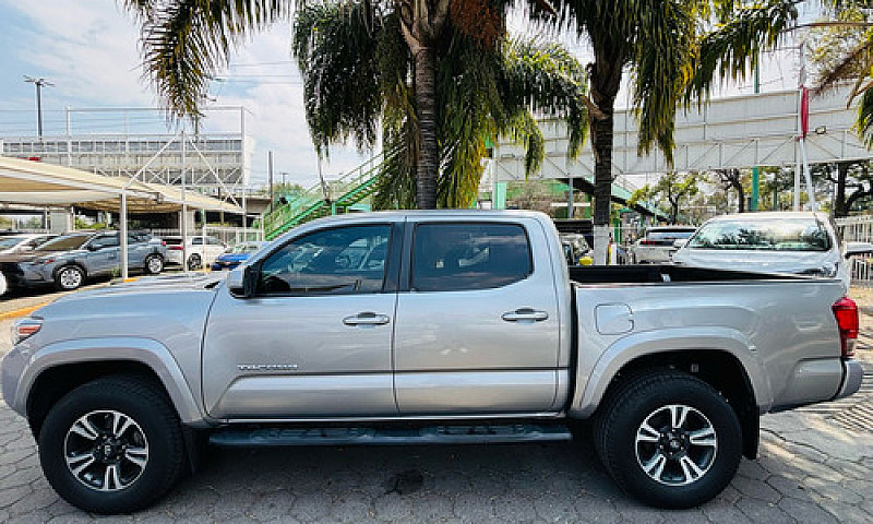 Toyota Tacoma 2017...