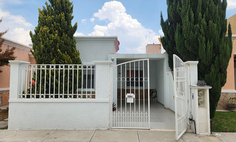 Venta De Casa De Un ...