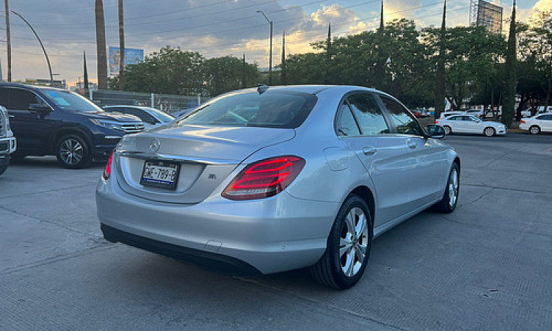 Mercedes Benz Clase ...