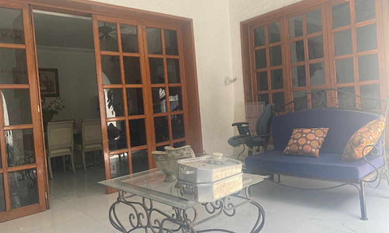 Casa En Venta En Cot...