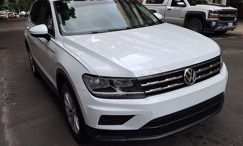 Volkswagen Tiguan 1....