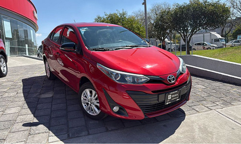 Toyota Yaris 2020...