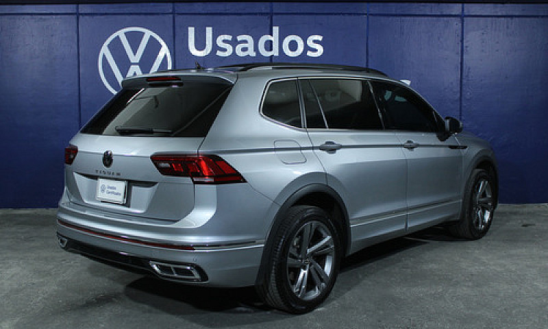 Volkswagen Tiguan 1....