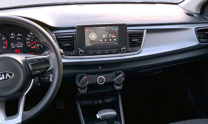 Kia Rio 2020...