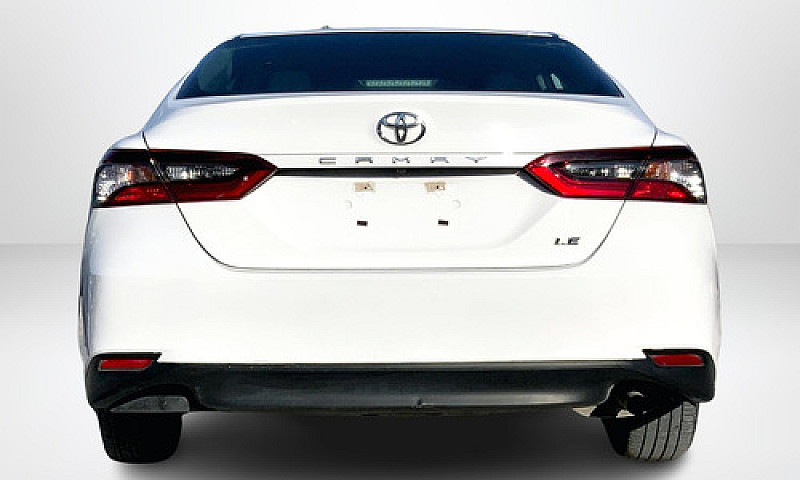 Toyota Camry 2022...