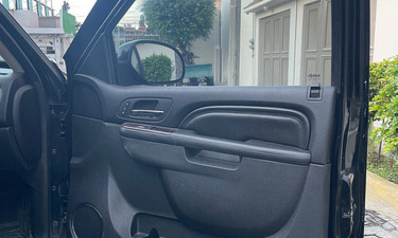 Gmc Yukon 6.2 V8 Den...