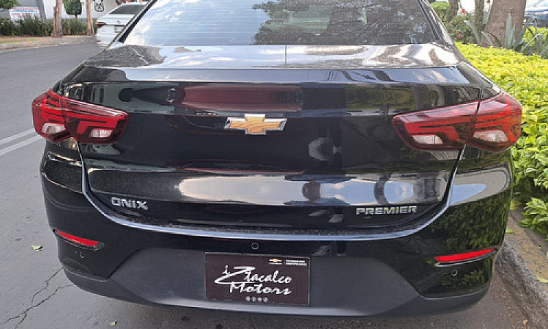 Chevrolet Onix 2021 ...