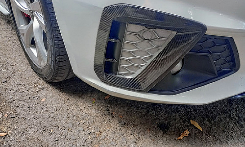 Audi A4 2.0 T S Line...
