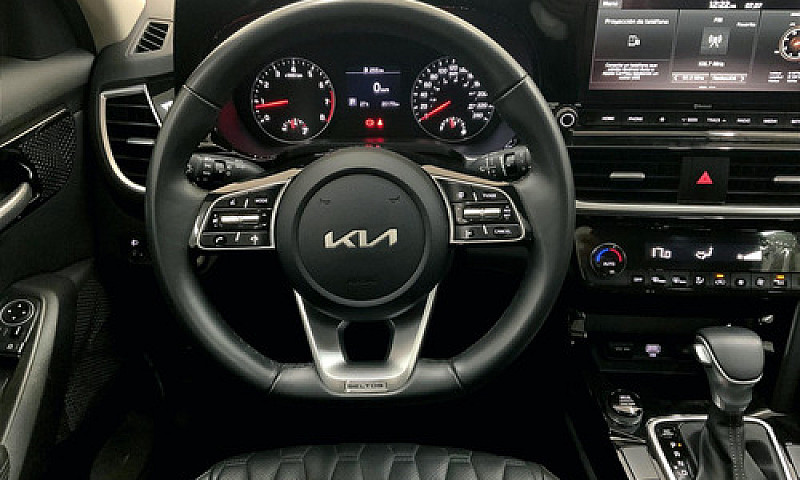 Kia Seltos 2022...