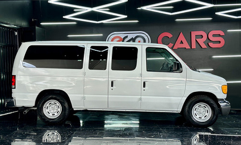 Econoline 2005 15 Pa...