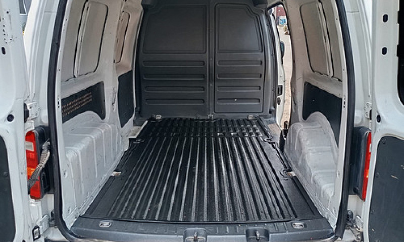 Volkswagen Caddy 1.6...