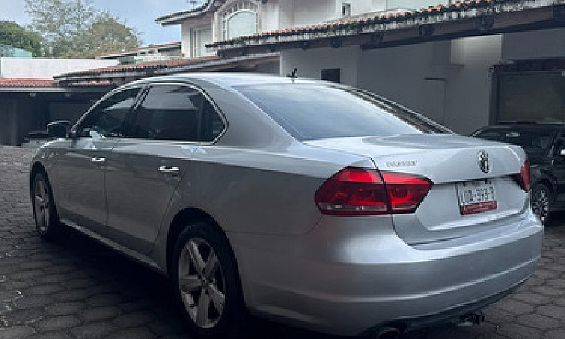Volkswagen Passat 2....