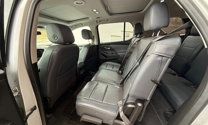 Chevrolet Traverse 3...
