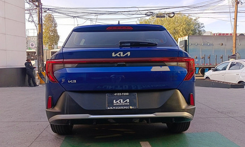 Kia K3 2024...