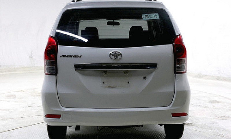 Toyota Avanza 2015...