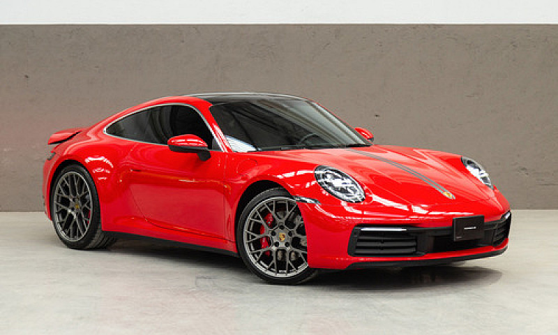 Porsche 911 2022...