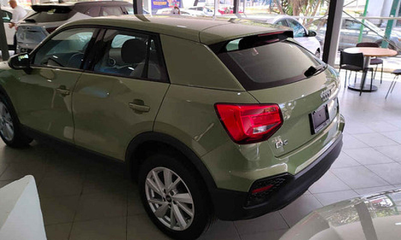 Audi Q2 2022...