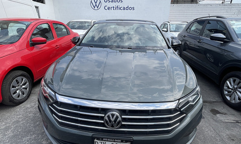 Volkswagen Jetta 1.4...