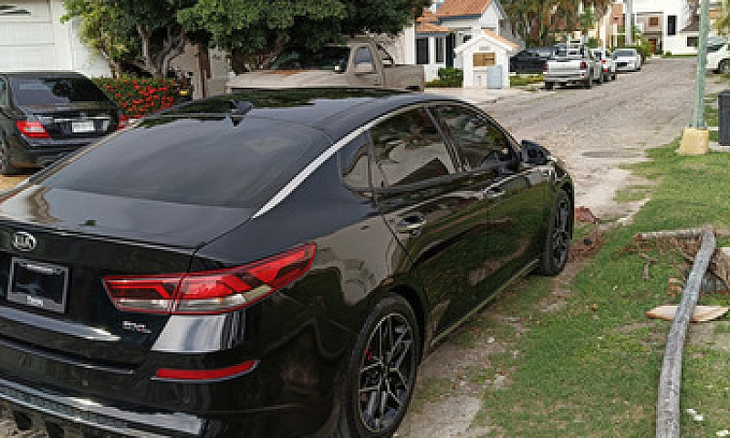 Kia Optima 2.0 L Tur...