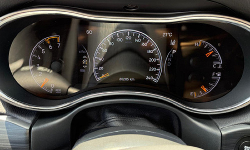 Jeep Grand Cherokee ...