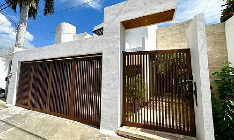 Casa Con 22 Paneles ...