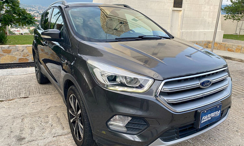 Ford Escape 2018...