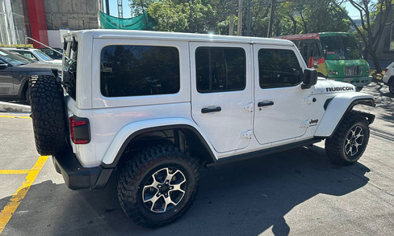 Jeep Wrangler 2023...