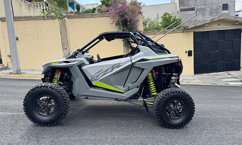 Rzr Turbo R Ultimate...