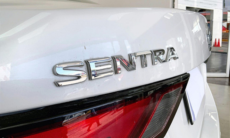 Nissan Sentra 2020...
