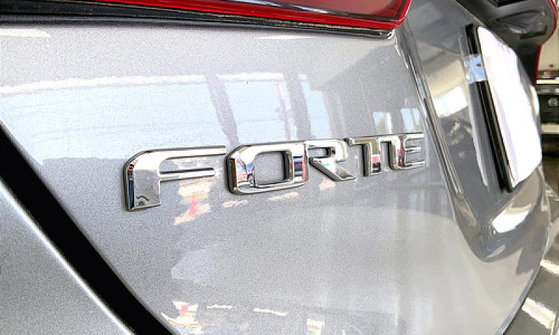 Kia Forte 2021...